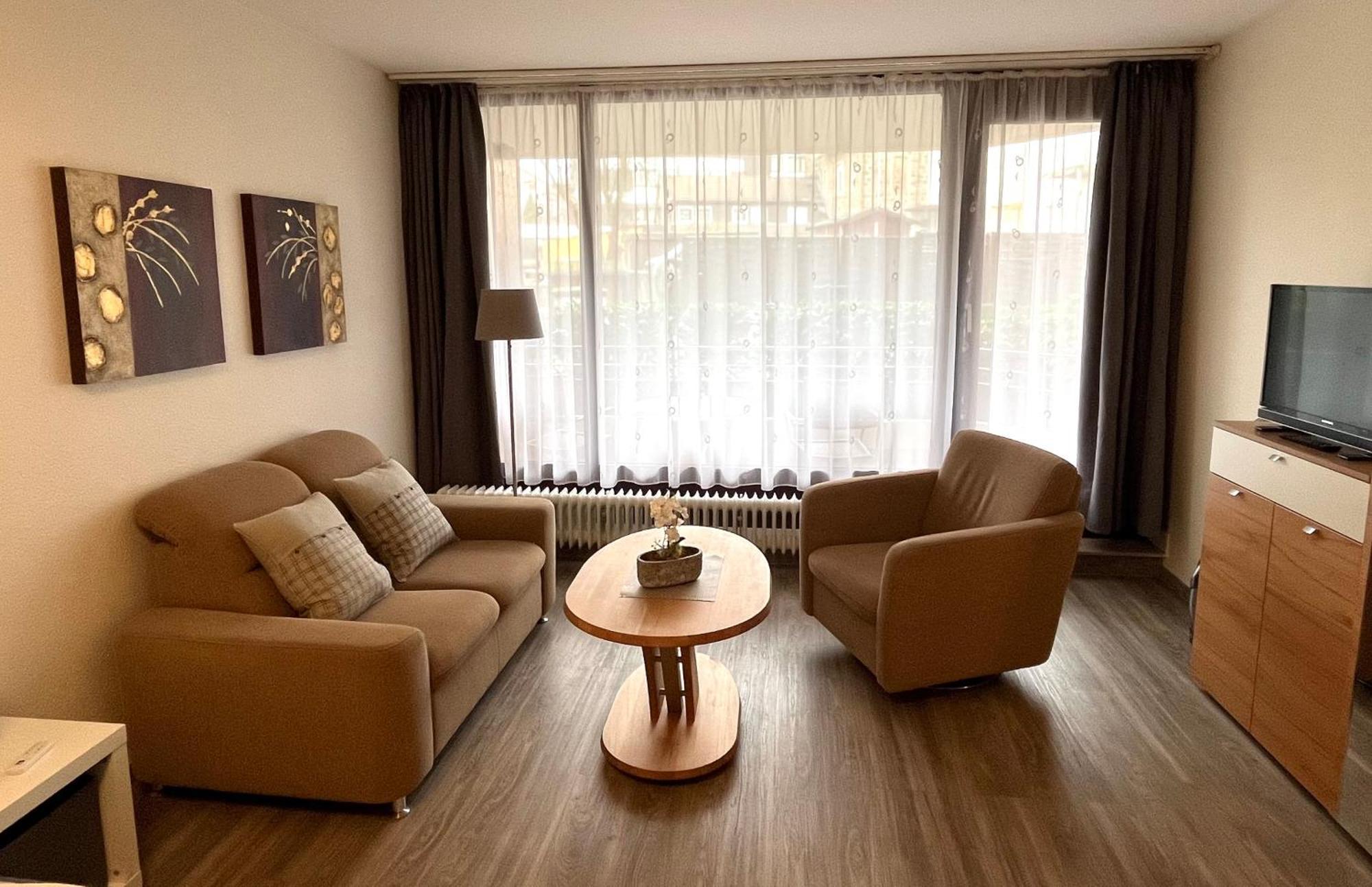 Appartementresidenz Am Kurpark - Ferienwohnungen Mit Pool & Sauna & Garage บาดซัลซูเฟลน ห้อง รูปภาพ